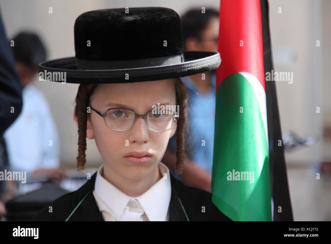 August 2, 2013 - The Neturei Karta is a religious group of Haredi Jews perceiving themselves as the 'true Jews''. They oppose Zionism and the state of Israel as they believe that Jews are forbidden to have their own state prior to the coming of the Jewish messiah Credit: Mara Jini/ImagesLive/ZUMA Wire/Alamy Live News Stock Photo