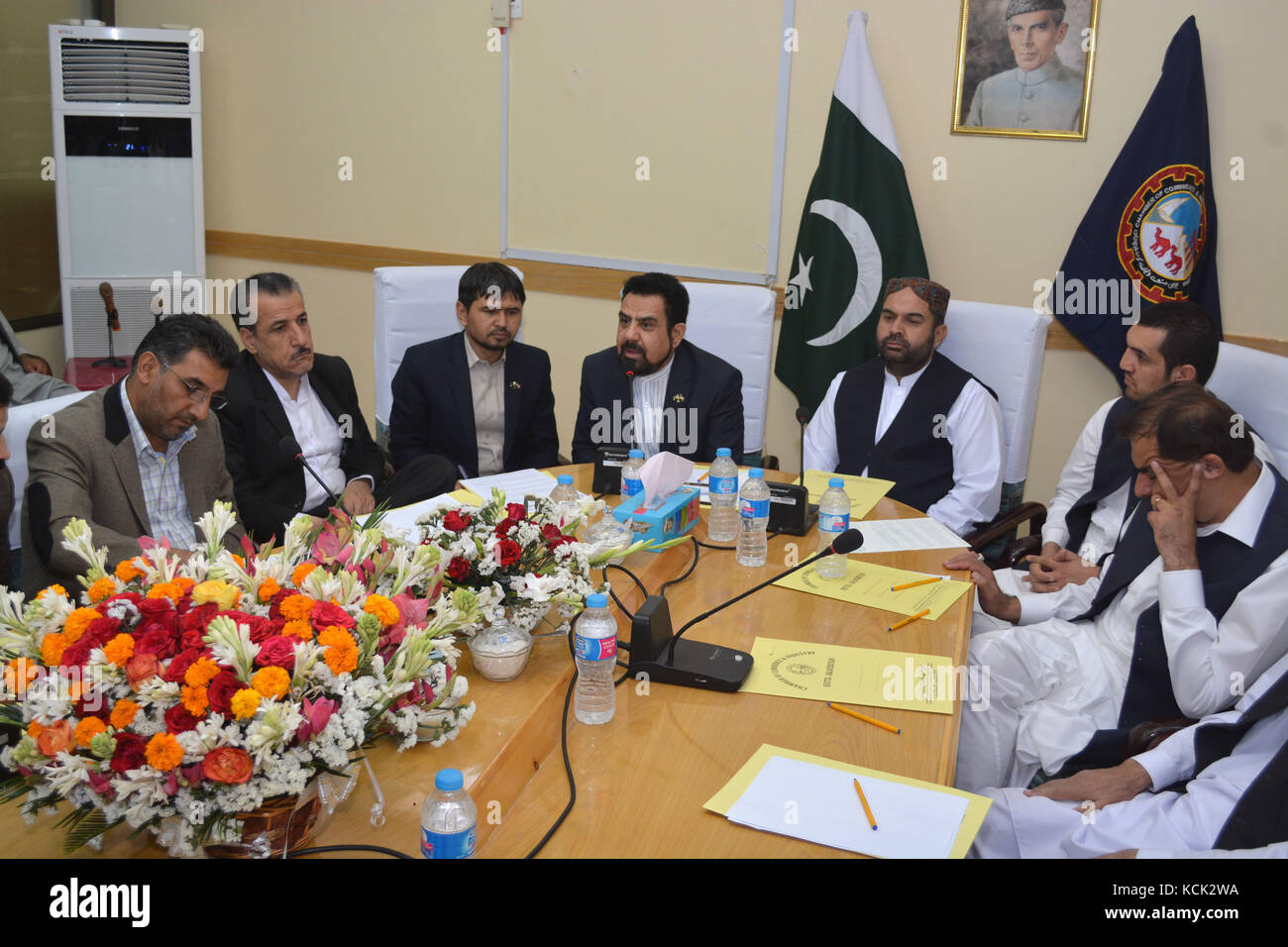 Quetta, Pakistan. 6th Oct, 2017. Council General of Islamic Republic of Iran Mr. Rafiee Muhammad addressing to the meeting regarding increasing of Pak-Iran Trade after visiting Quetta Chamber of Commerce and industries. Senior vice president Mr. Muhammad Ayoub Khilji, Patron in chief Mr. Ghulam Farooq and other senior member also presented here. Credit: Din Muhammad Watanpaal/ZMA Photos/Alamy Live News Stock Photo