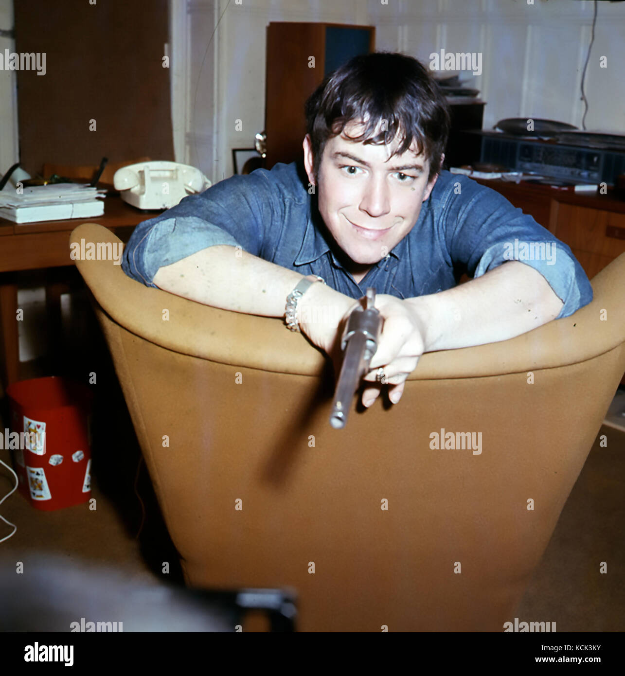 ERIC BURDON singer with The Animals at his London home about 1967 Stock  Photo - Alamy