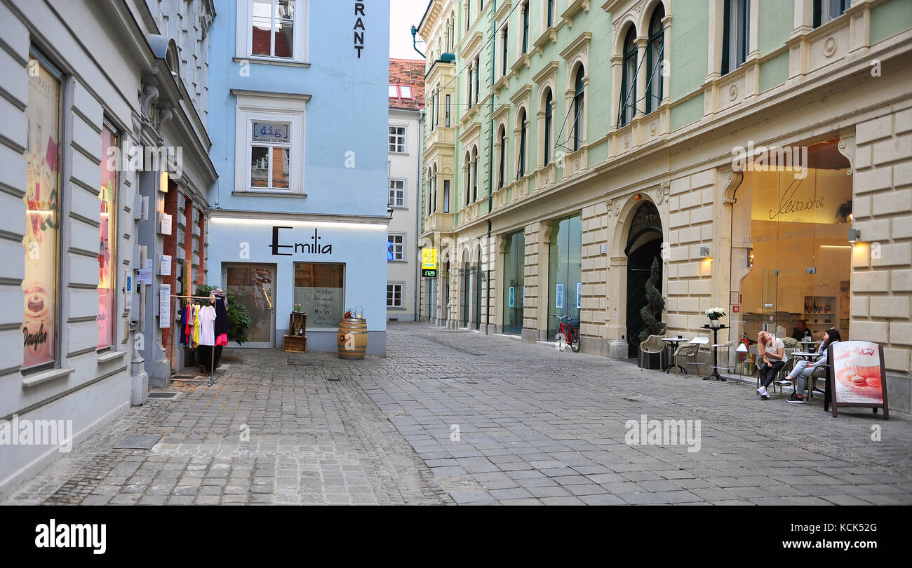 Austria retail facade hi-res stock photography and images - Page 3 - Alamy