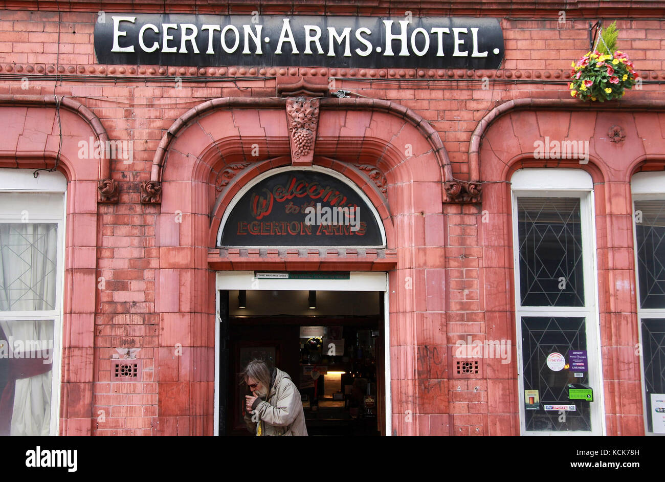 Egerton Arms Hotel at Salford in Greater Manchester Stock Photo Alamy