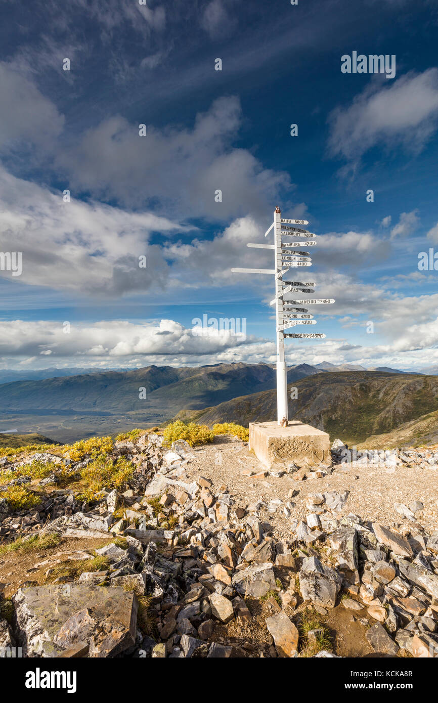 Signpost On Keno Hill Keno City Yukon Canada Stock Photo Alamy https www alamy com stock image signpost on keno hill keno city yukon canada 162694359 html
