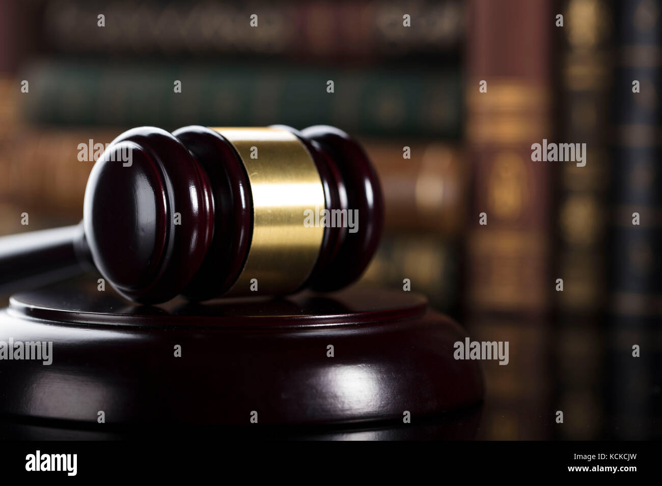 Legal office. Law firm. Gavel and books Stock Photo Alamy