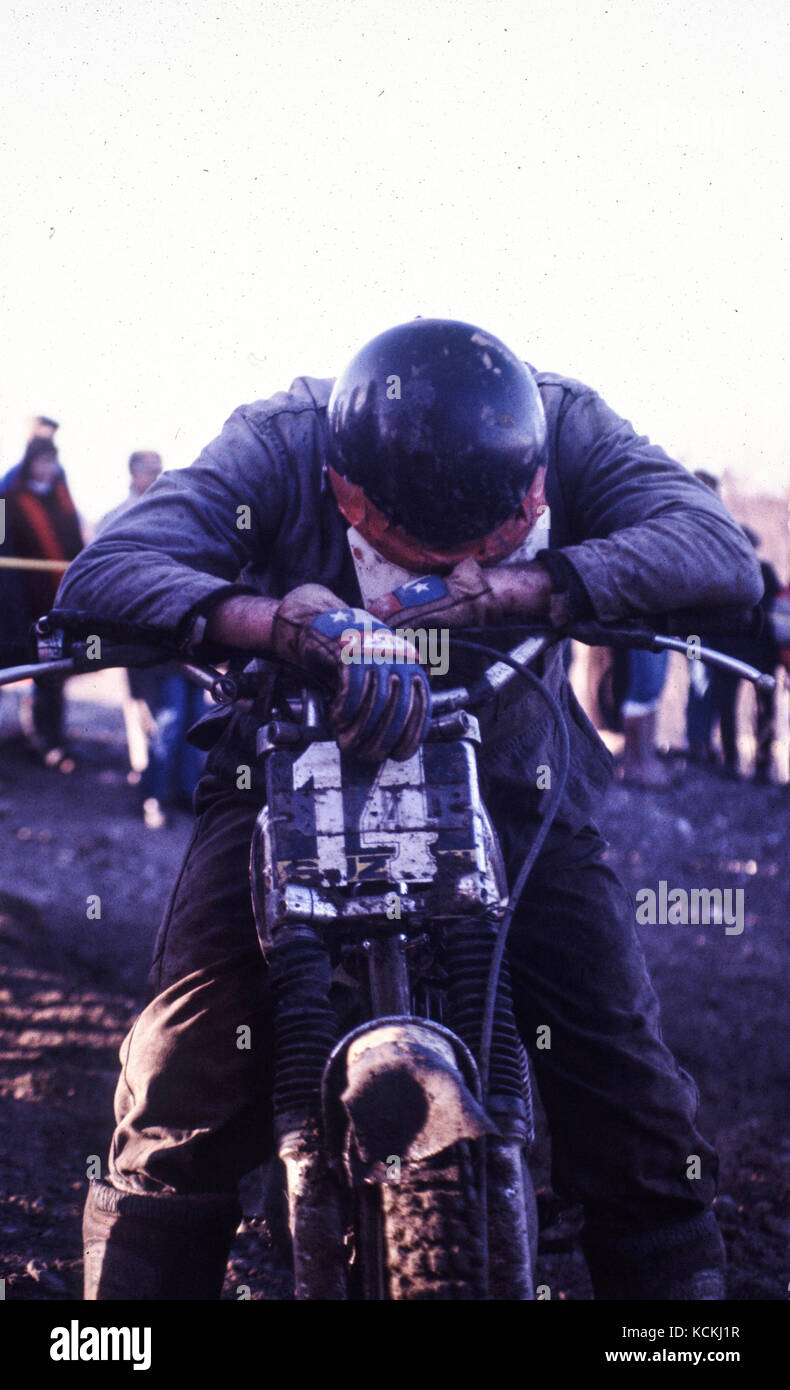 Motorsport Crowd Scenes 1978 to 1986 Scanned from 35mm full and 1/2 frame originals. Hence some noise and scratches. Batch of 33 images. Brands Hatch, Hampshire and Brighton. Edited for clothing, fashion, body image etc. Quasi Historical, Social History Stock Photo