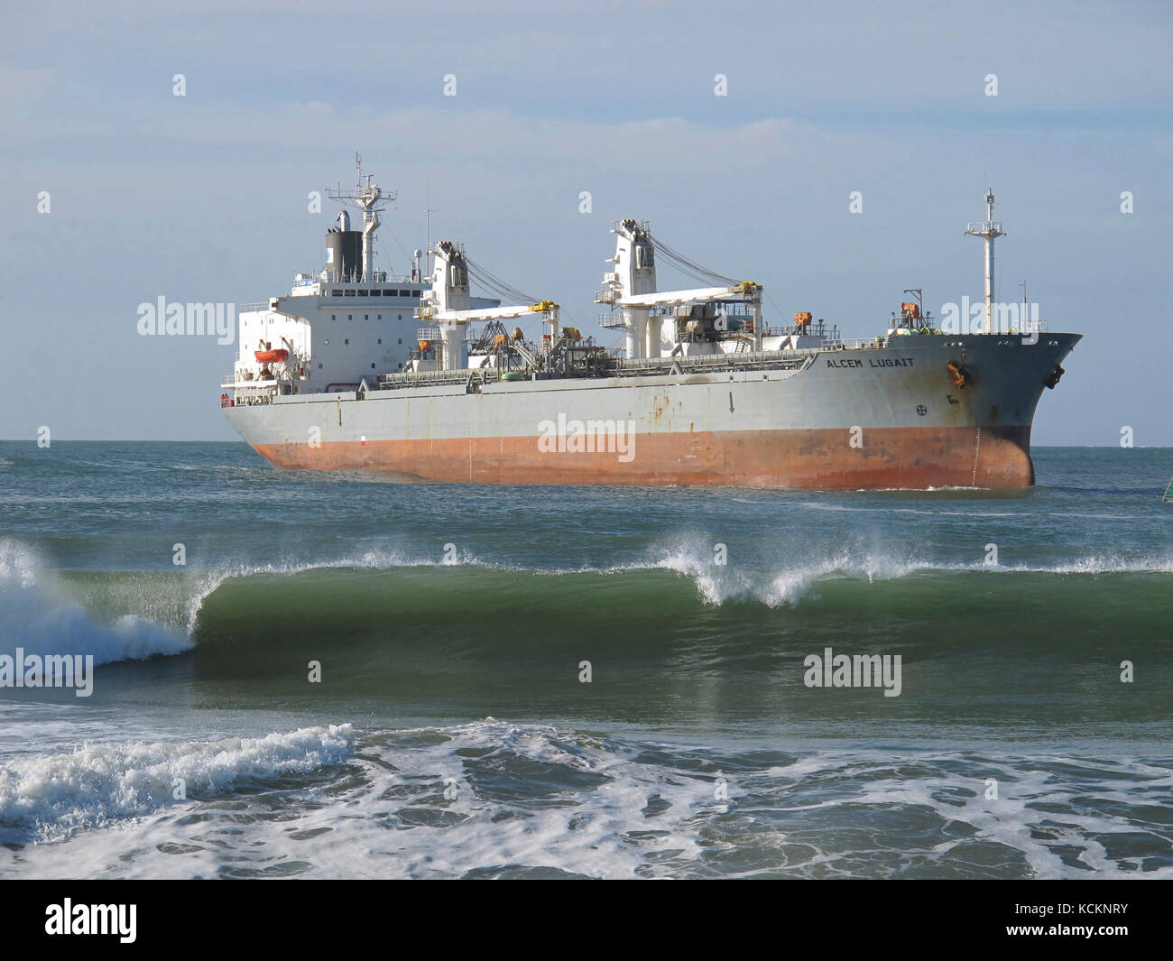 Cargo vessel ’Alcem Lugait’, cement carrier, Panamaregistered. Bass