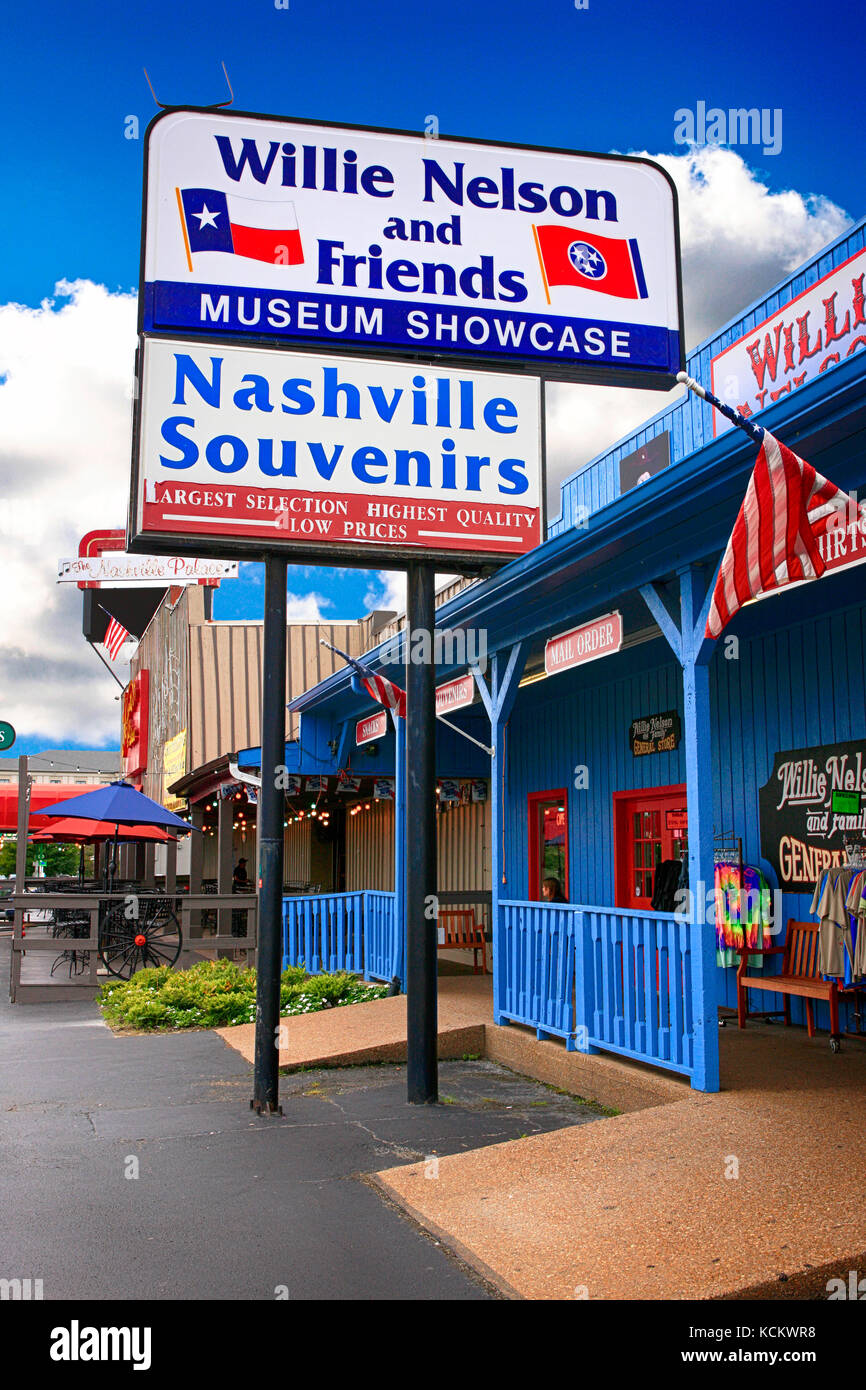 Outside the Willie Nelson and Friends Museum and souvenir store in
