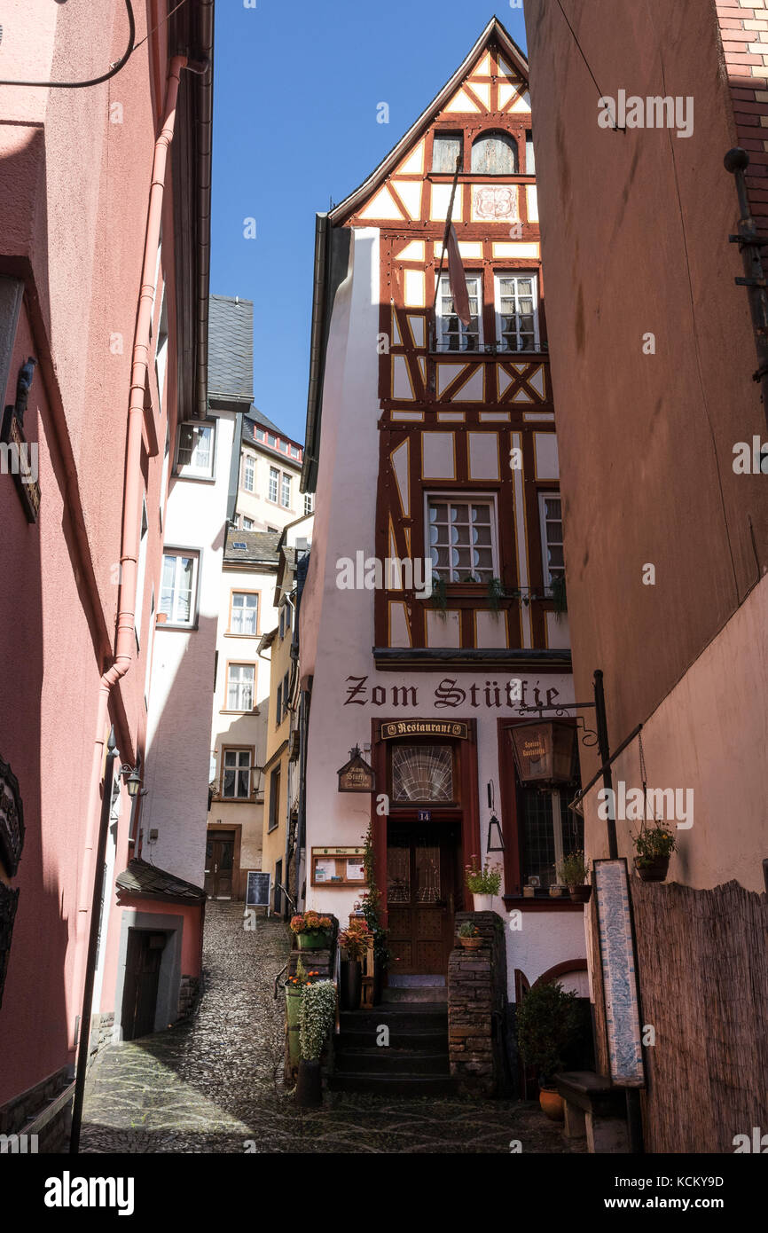 The town of Cochem, in the Mosel Valley, Germany Stock Photo Alamy