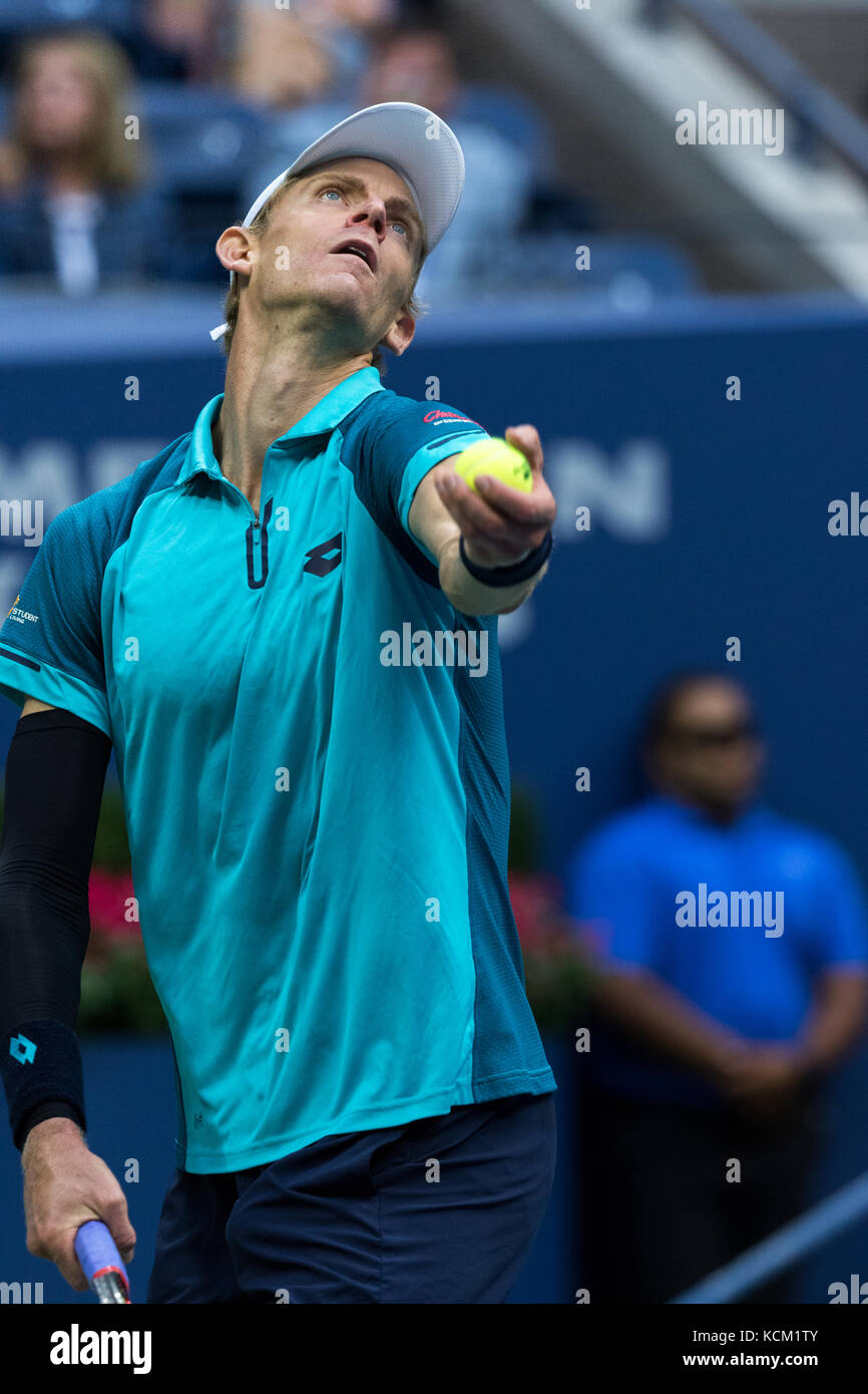 Kevin Anderson (RSA) competing in the Men's Semi-Finals at the 2017 US Open Tennis Championships. Stock Photo