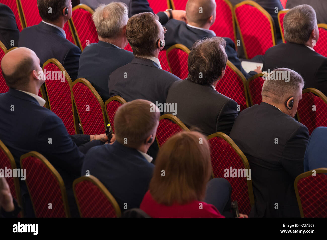 Audience listens to the lecturer Stock Photo - Alamy