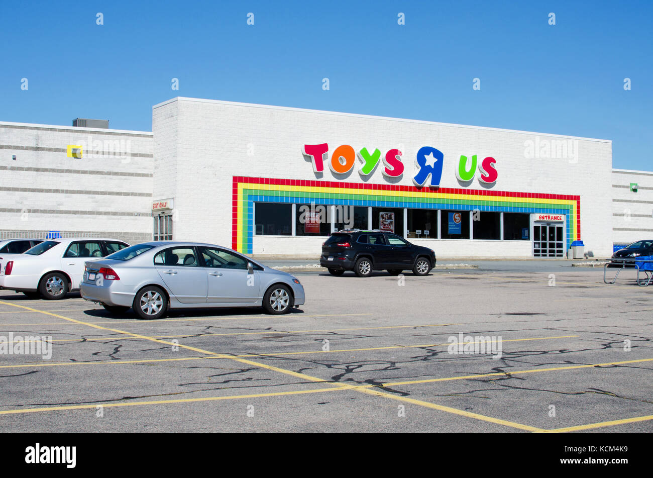 Retail store Toys R US exterior in Brockton, MA USA Stock Photo
