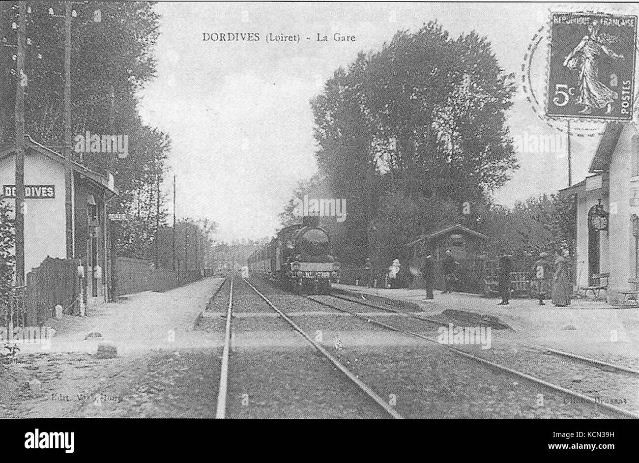 Gare de Dordives 2 Stock Photo Alamy