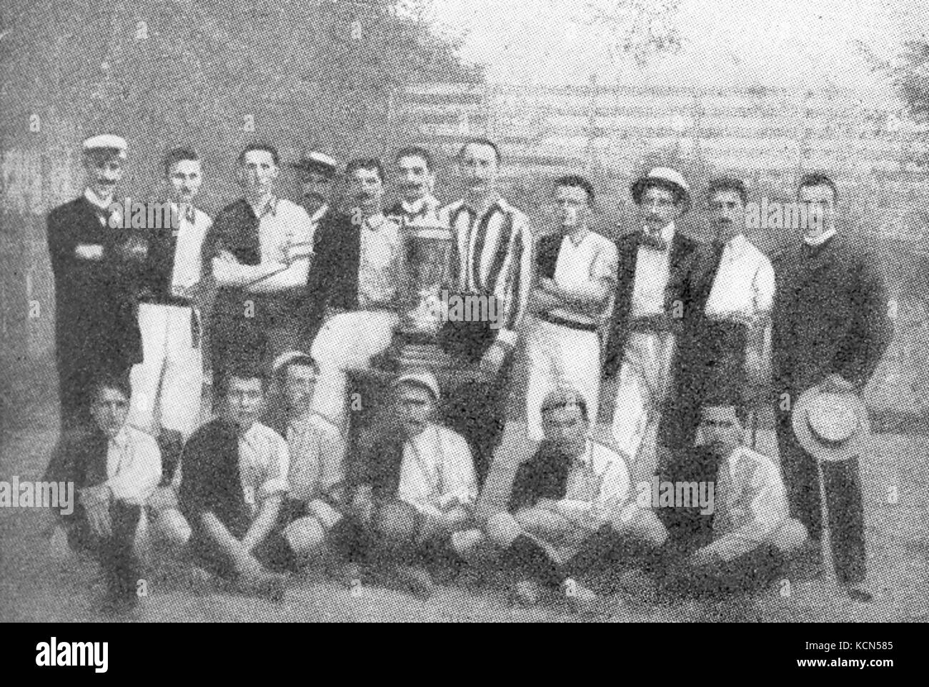 Challenge cup Black and White Stock Photos & Images Alamy