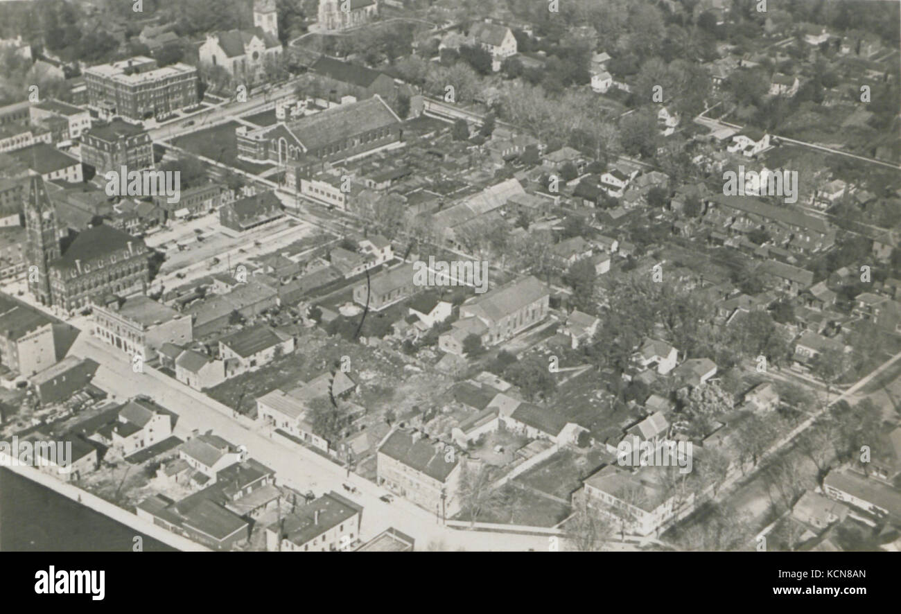 Belleville Ontario from the Air (HS85 10 36730) Stock Photo