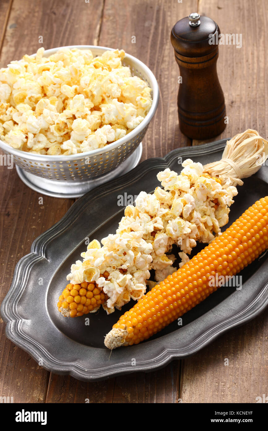 making popcorn from a cob by microwave Stock Photo Alamy