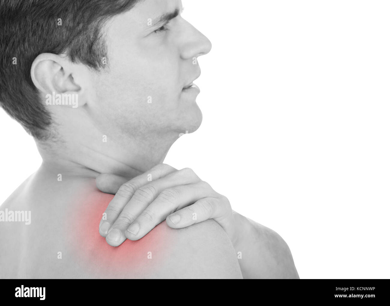 Болят плечи примета. Боль в плечах. Человек с болью в плече. Ломит левую руку от плеча. Больное плечо.