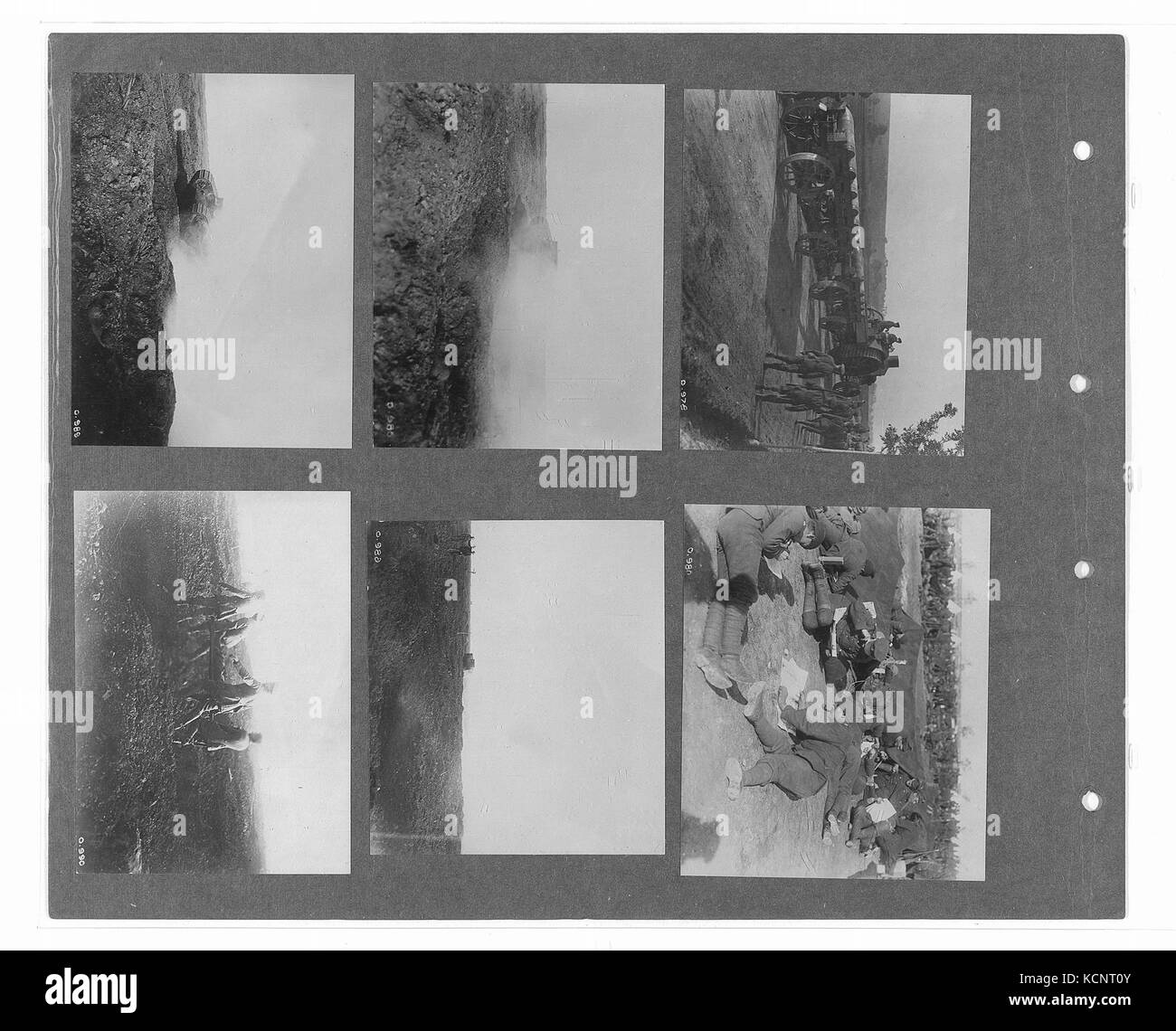 Vintage war photos Black and White Stock Photos & Images - Alamy