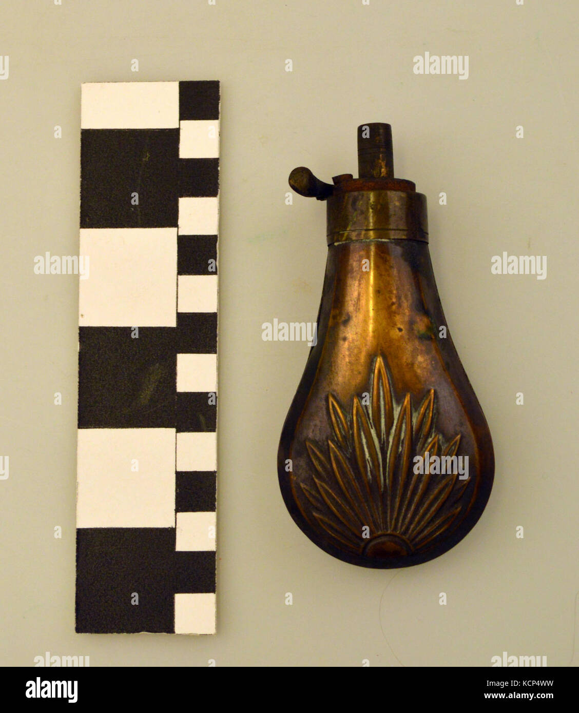 Brass Pistol Powder Flask Stock Photo - Alamy
