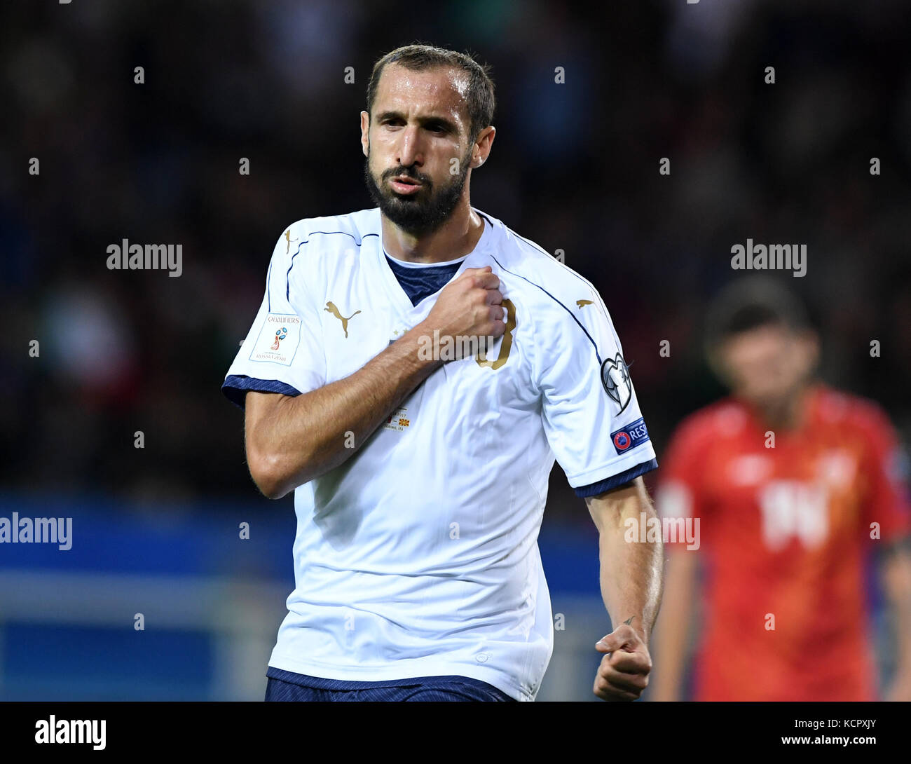 Turin, Italy. 6th Oct, 2017. Giorgio Chiellini of Italy celebrates scoring during the FIFA 2018 World Cup Qualifier match between Italy and Macedonia in Turin, Italy, on Oct. 6, 2017. The game ended with a 1-1 draw. Credit: Alberto Lingria/Xinhua/Alamy Live News Stock Photo