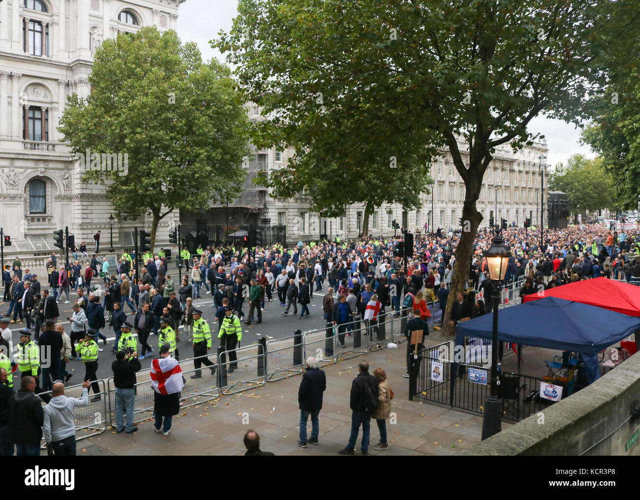 London, UK. 7th Oct, 2017. Thousands of supporters representing various English football clubs march through central London to Westminster in solidarity against extremism. The march has been organised by the FLA (Football Lads' Alliance), which was formed in the wake of the Manchester bombings and the London Bridge terror attack on June 3 Credit: amer ghazzal/Alamy Live News Stock Photo