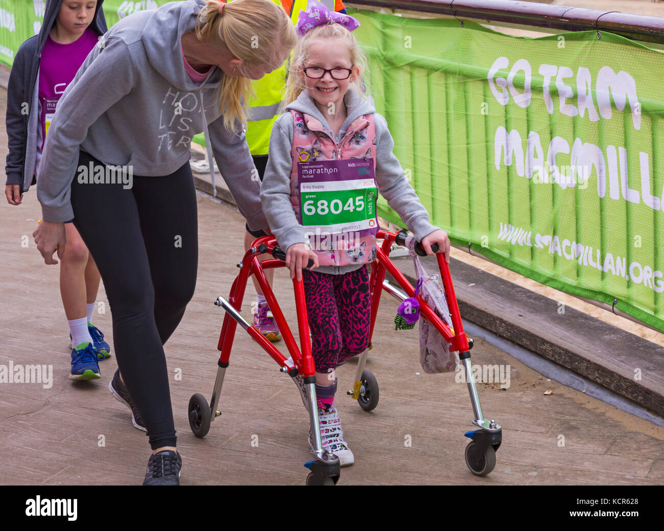Kids walking frame 2025