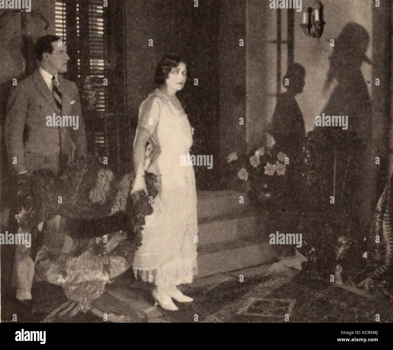 A Slave of Vanity (1920) 7 Stock Photo Alamy