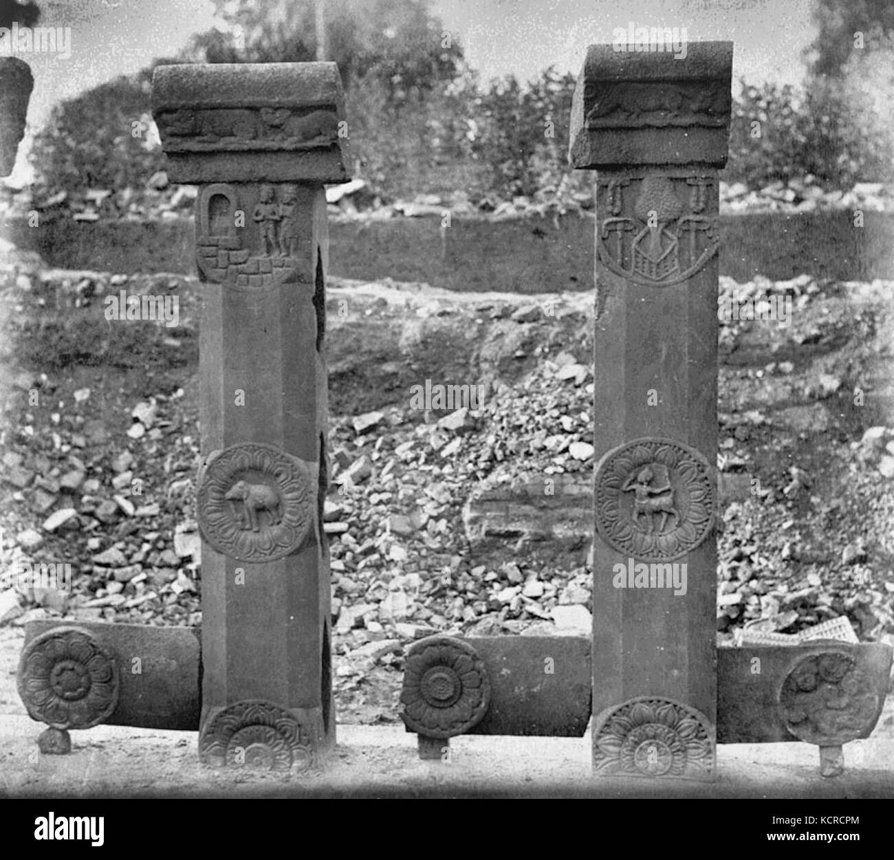 Bodh Gaya Sunga railing 5 Stock Photo Alamy