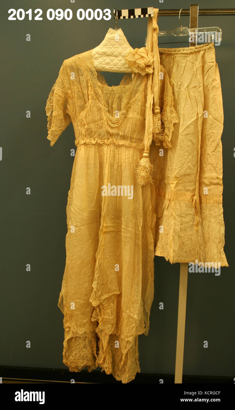 Ecru lace and chiffon graduation dress. Title: Ecru Lace and Chiffon Graduation  Dress . circa 1915 Stock Photo - Alamy