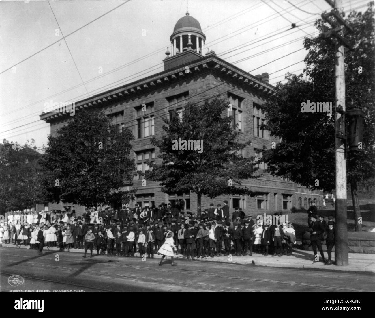High school, Hancock, Michigan, 1906 cph.3b18394 Stock Photo Alamy