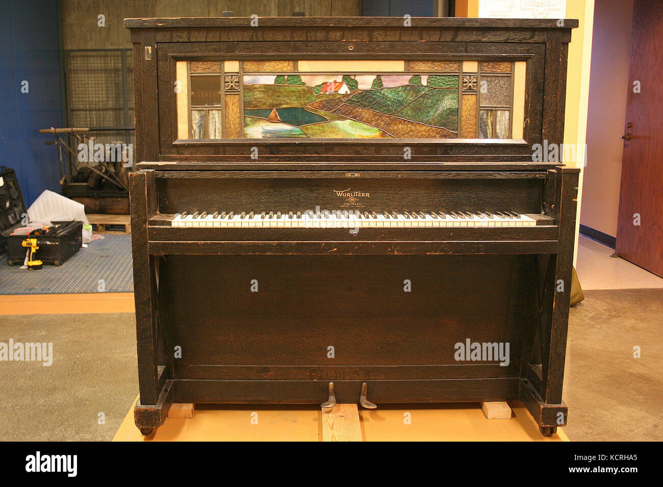 Fumed Oak Coin Operated Player Piano Manufactured By Rudolph Wurlitzer  Company Stock Photo - Alamy