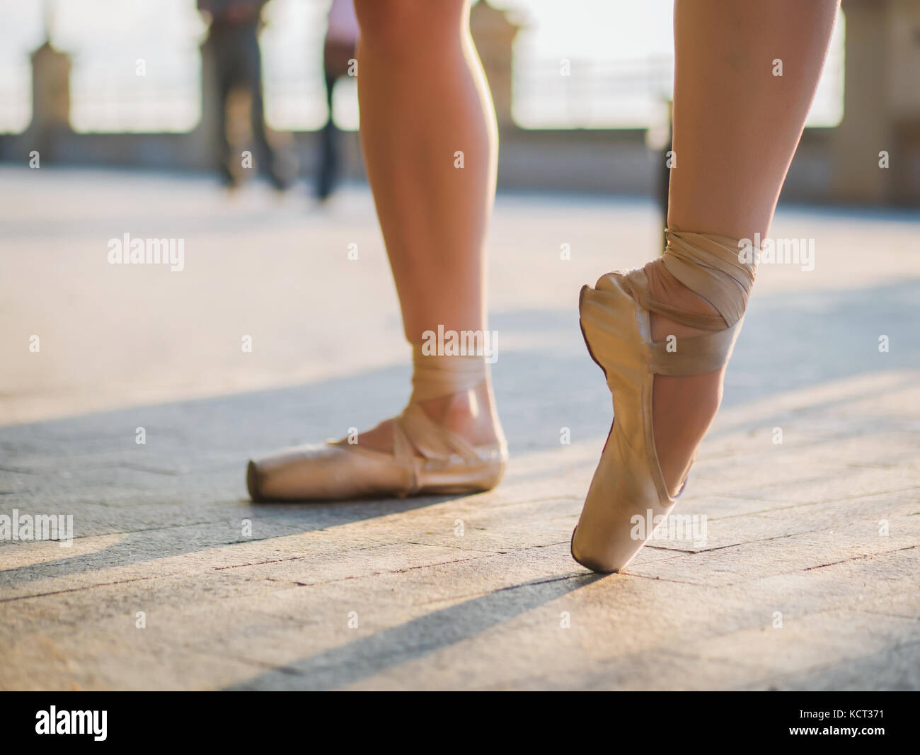 Close up of a ballet dancer's feet as she practices pointe exercises Stock  Photo - Alamy