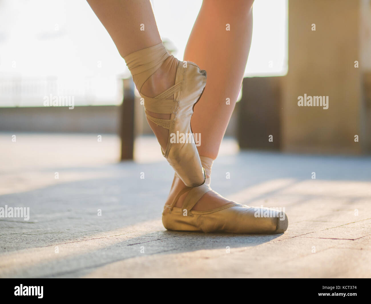 Close up of a ballet dancer's feet as she practices pointe exercises Stock  Photo - Alamy