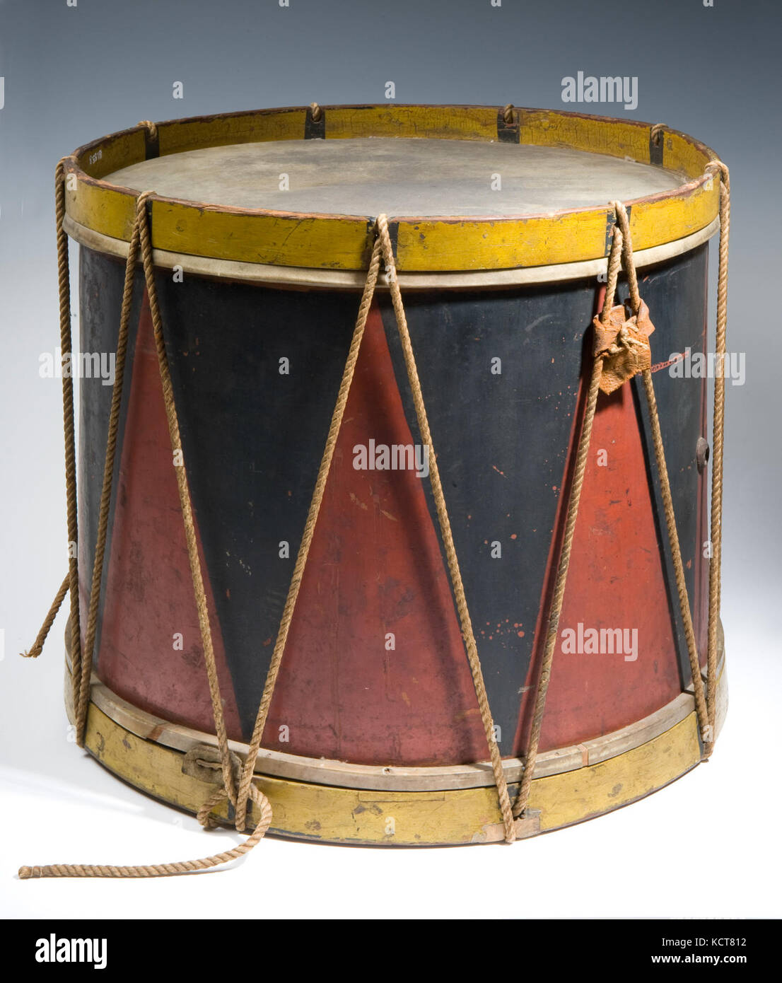 Drum allegedly used during the Battle of Bunker Hill Stock Photo Alamy