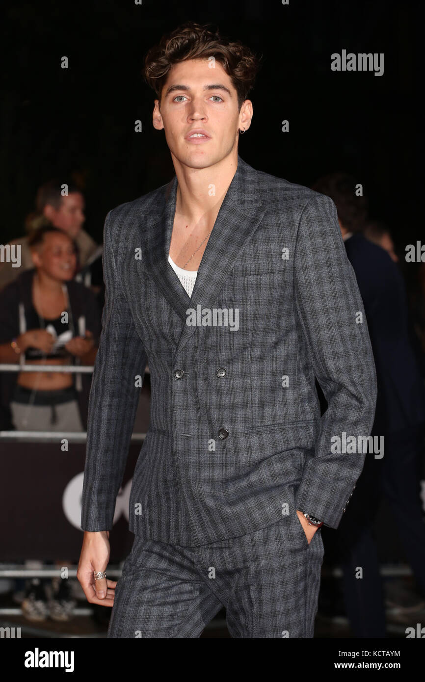 Isaac Carew Stock Photos & Isaac Carew Stock Images - Alamy