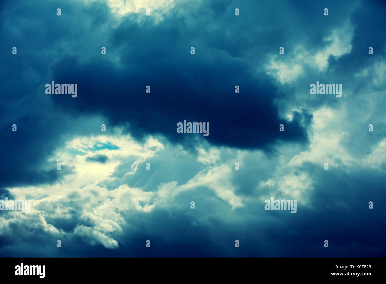 Stormy cloudy sky background Stock Photo - Alamy