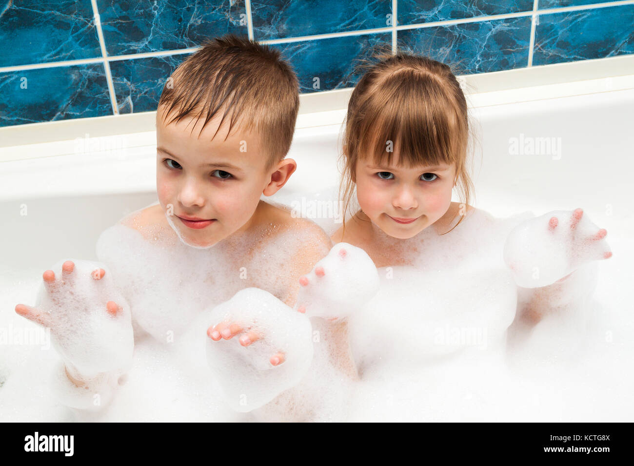 Naked Girls Toddlers Bath Time Boy