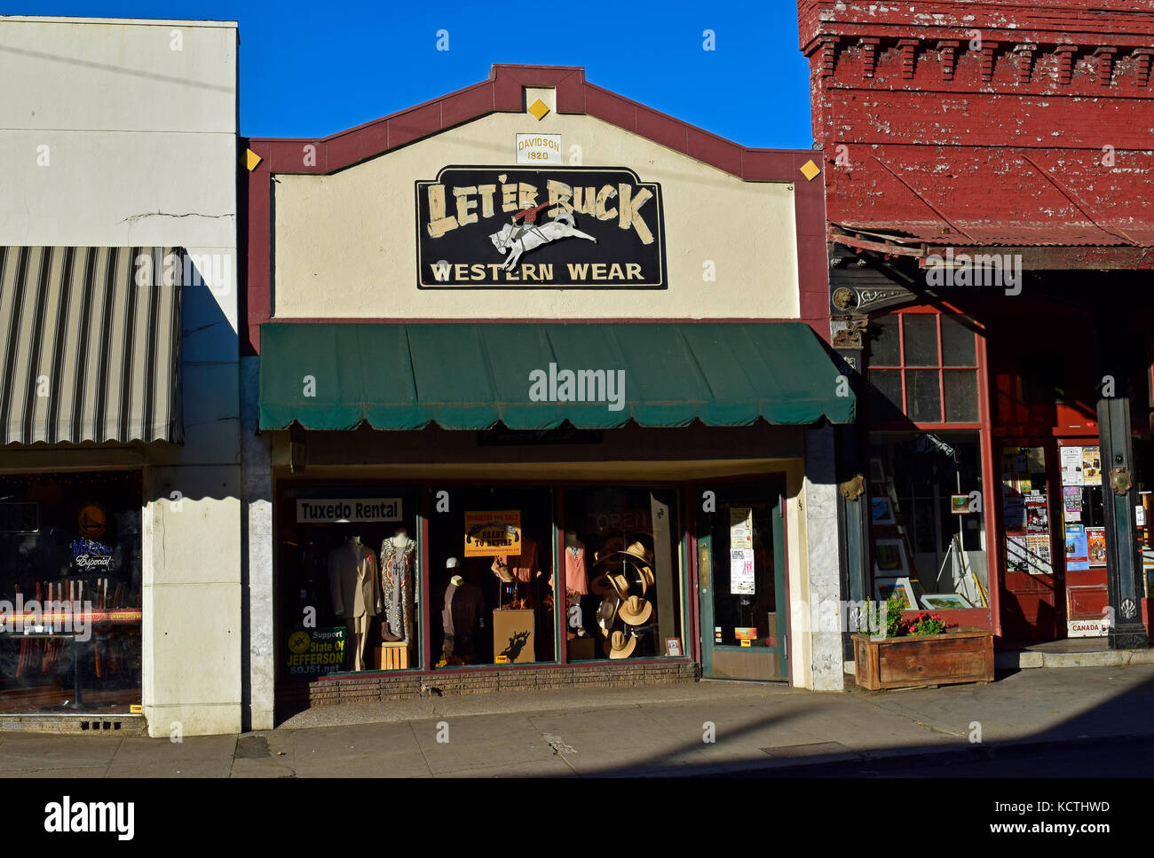 western wear outlet near me