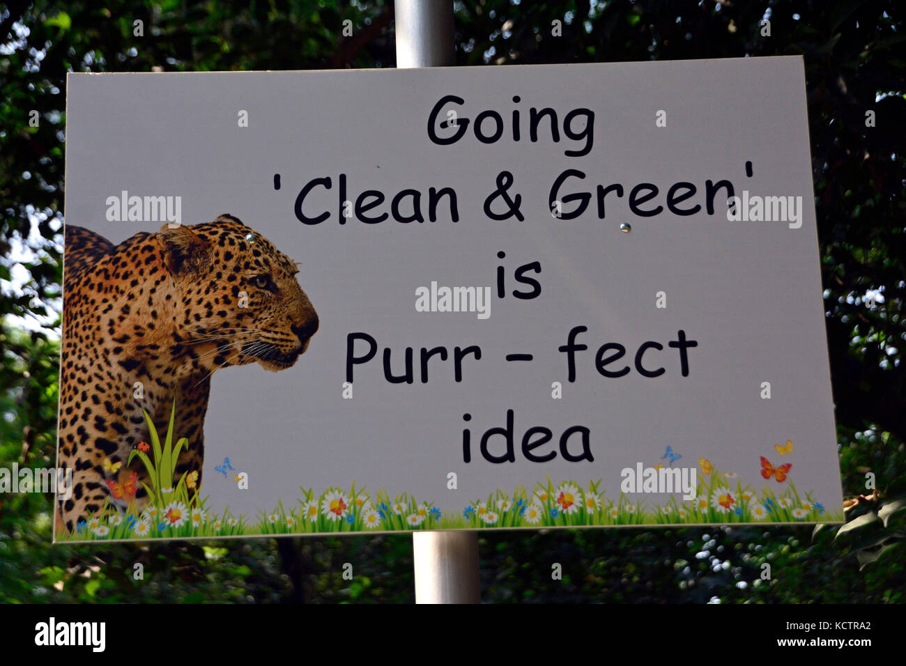 Environment sign board at Delhi Zoo Stock Photo