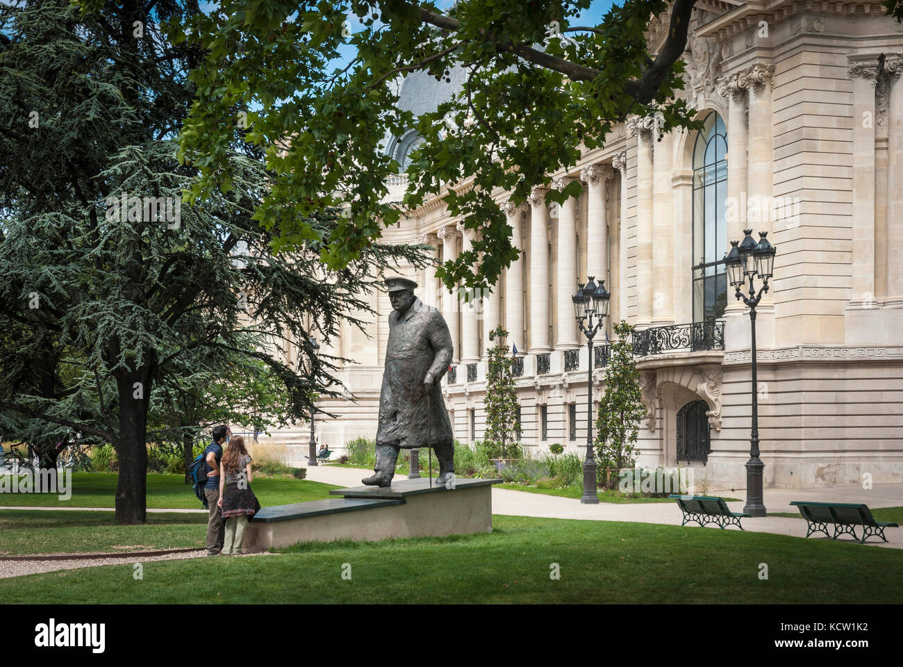 Statue of Winston Churchill near Petit Palais, Paris Stock Photo