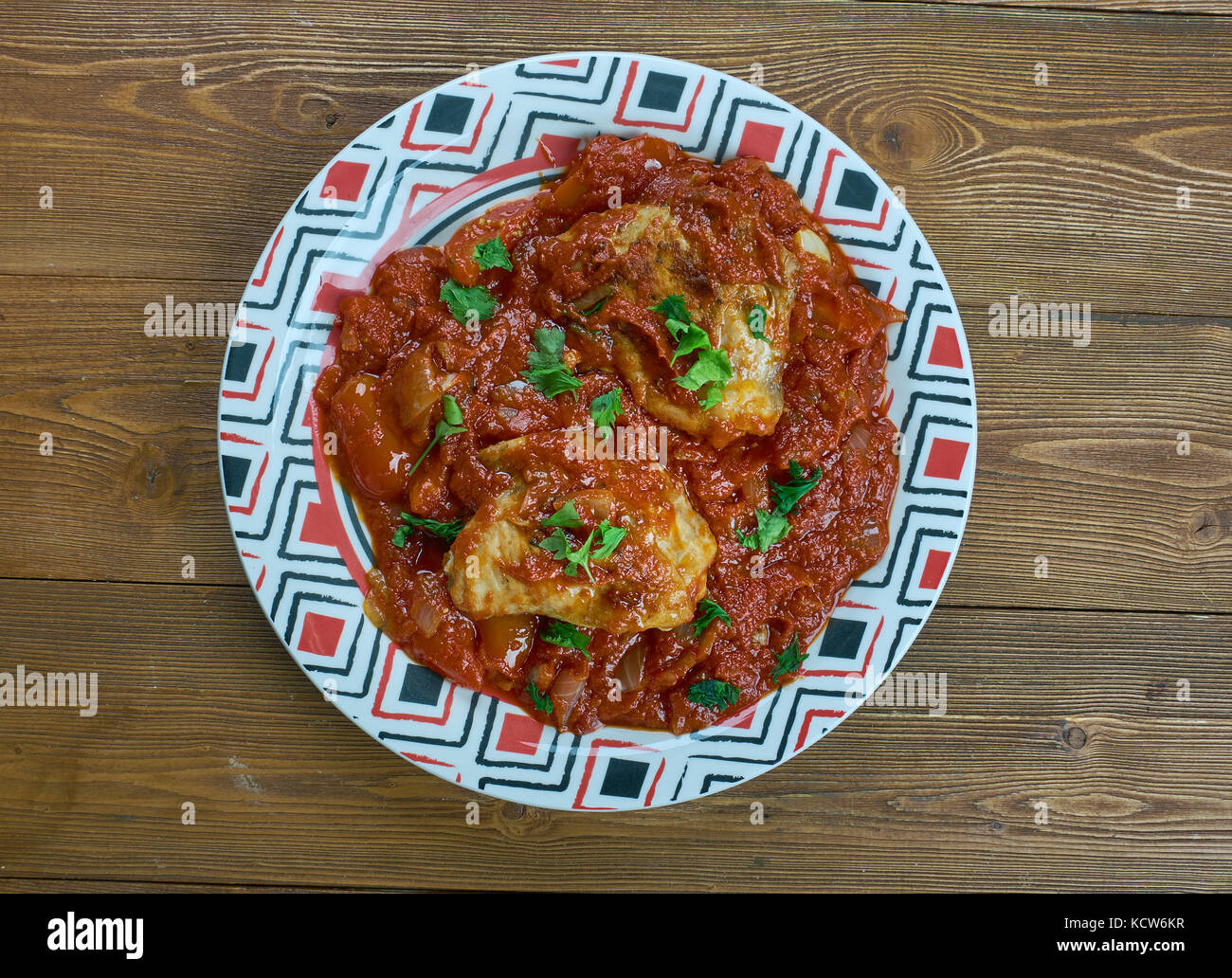 https://c8.alamy.com/comp/KCW6KR/lahori-red-chicken-karahi-indian-food-close-up-KCW6KR.jpg