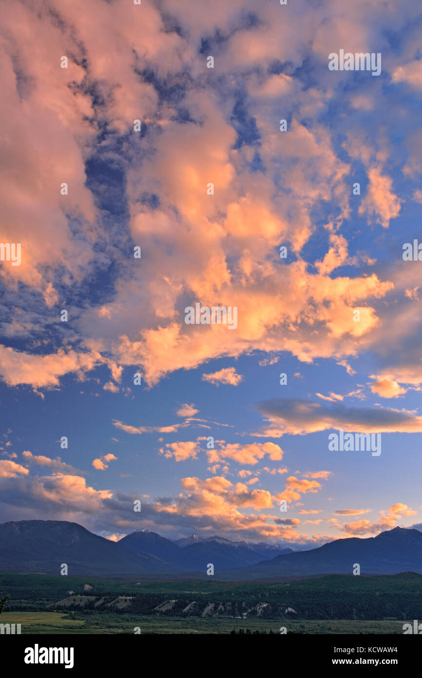 Looking west to the Purcell Mountains at sunset, Radium, British Columbia, Canada Stock Photo