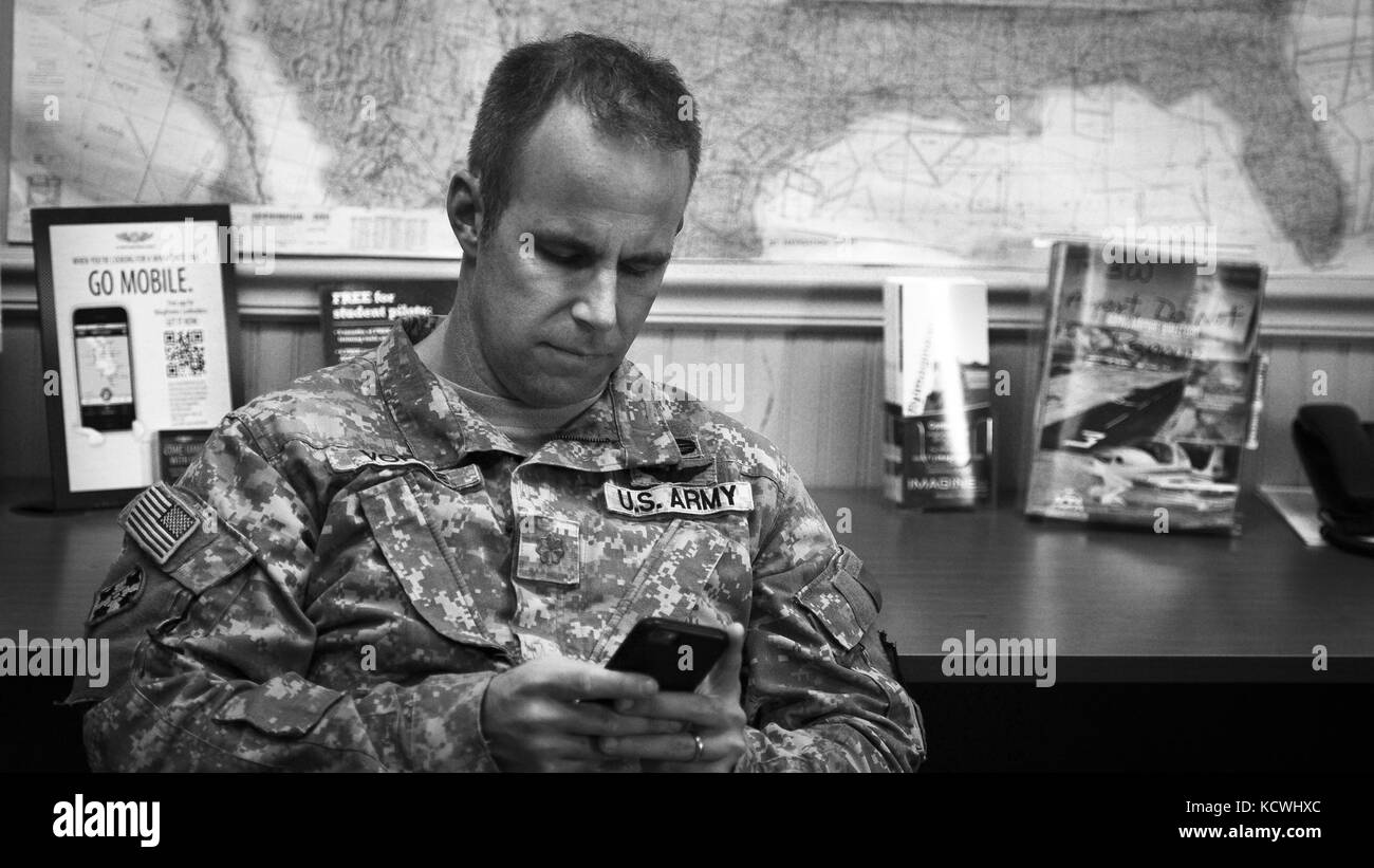 Soldiers from the South Carolina National Guard’s 2-151st Security and Support Aviation Battalion (SSAB) provide air support to local authorities and the South Carolina Emergency Management Division (SCEMD), and stage at “forward locations” in preparation for a statewide response to Hurricane Matthew, Oct. 6, 2016, Walterboro and coastal areas, S.C. During the evacuation phase of the response, the 2-151st SSAB deployed two LUH-72A Lakota helicopters and relative crews to the coast, in order to monitor traffic and relay information to emergency responders. Approximately 2,000 South Carolina Nat Stock Photo