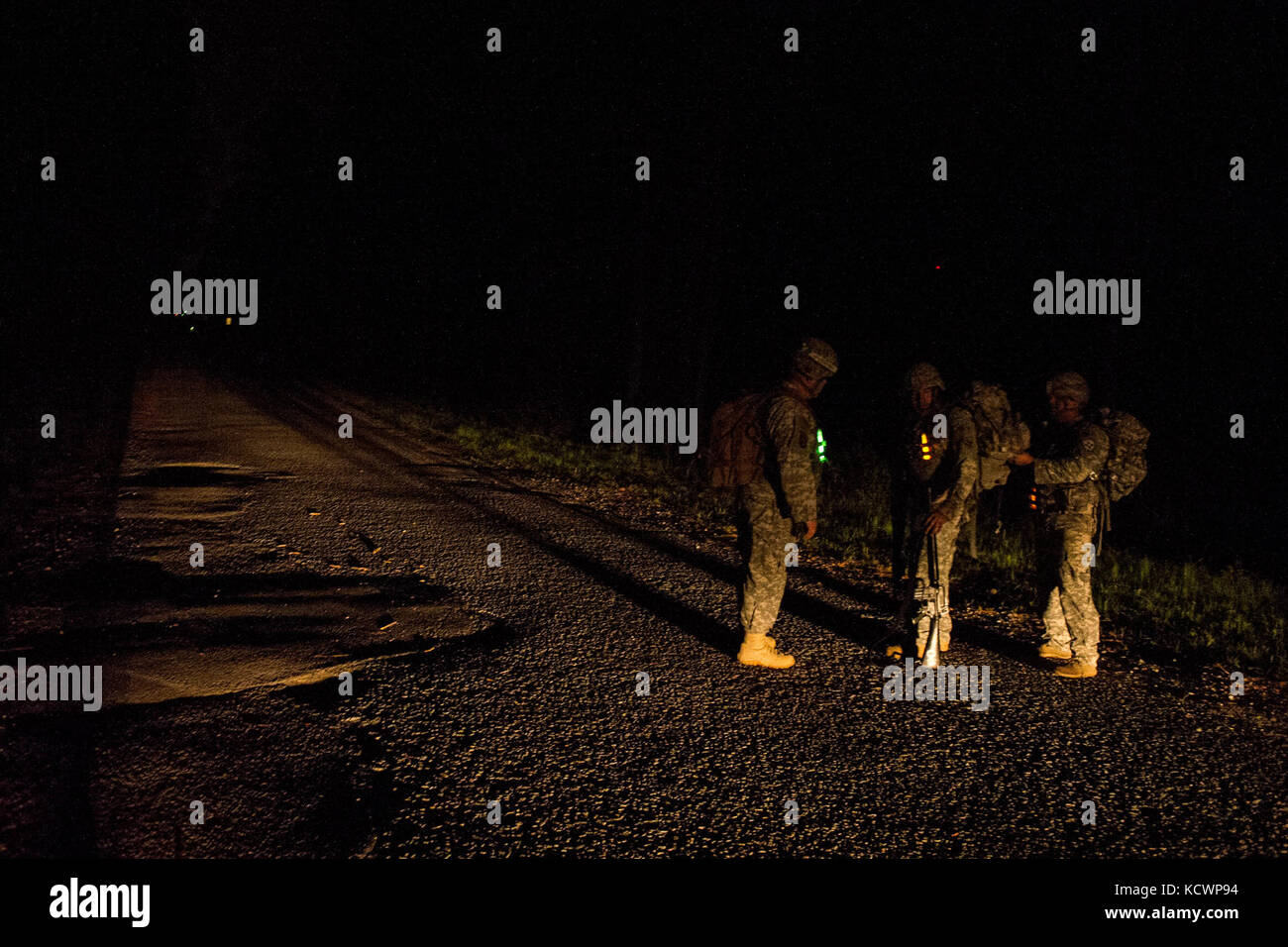 Engineer Soldier Ruck Soldier transitioning hi-res stock photography and images - Alamy