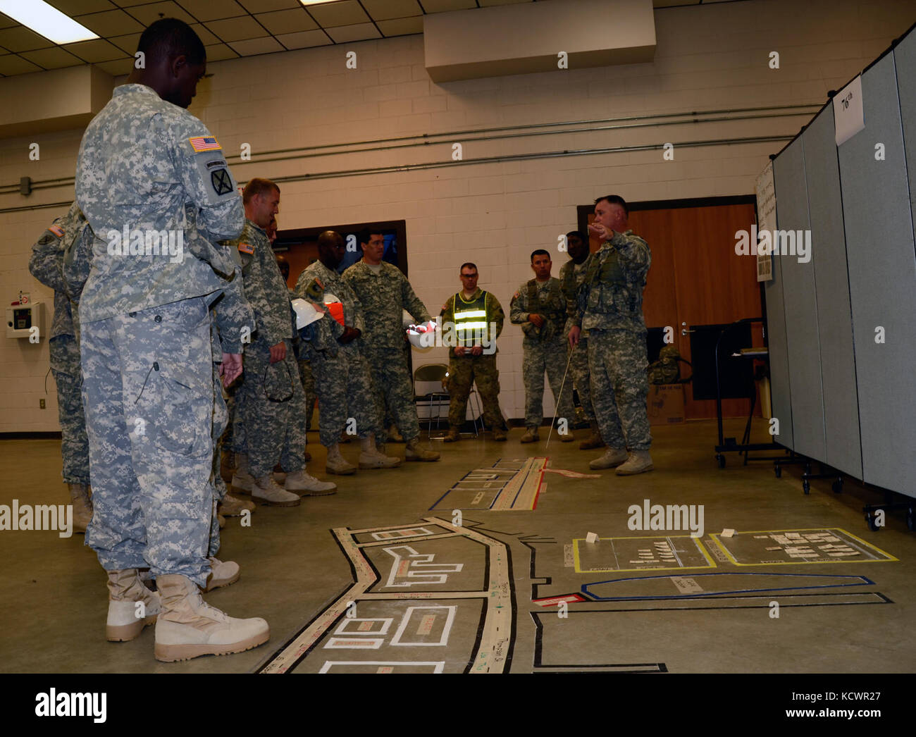 Army reserve mission training brief hi-res stock photography and images -  Alamy