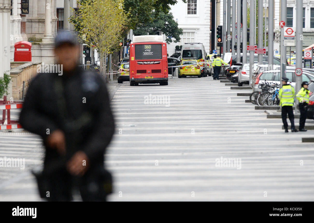 Emergency services at the scene on Exhibition Road in London, after several people have been injured after a car reportedly ploughed into people outside the Natural History Museum. Stock Photo