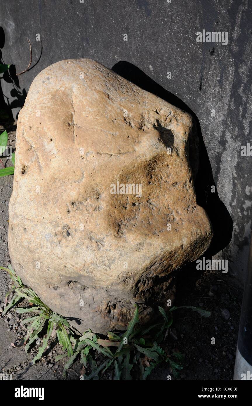Stone corner of Cheddington Lane, Long Marston, Hertfordshire Stock
