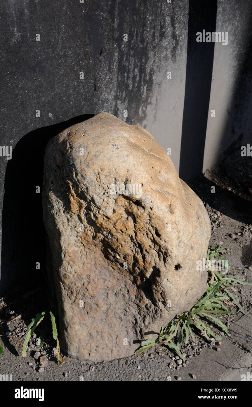Stone corner of Cheddington Lane, Long Marston, Hertfordshire Stock
