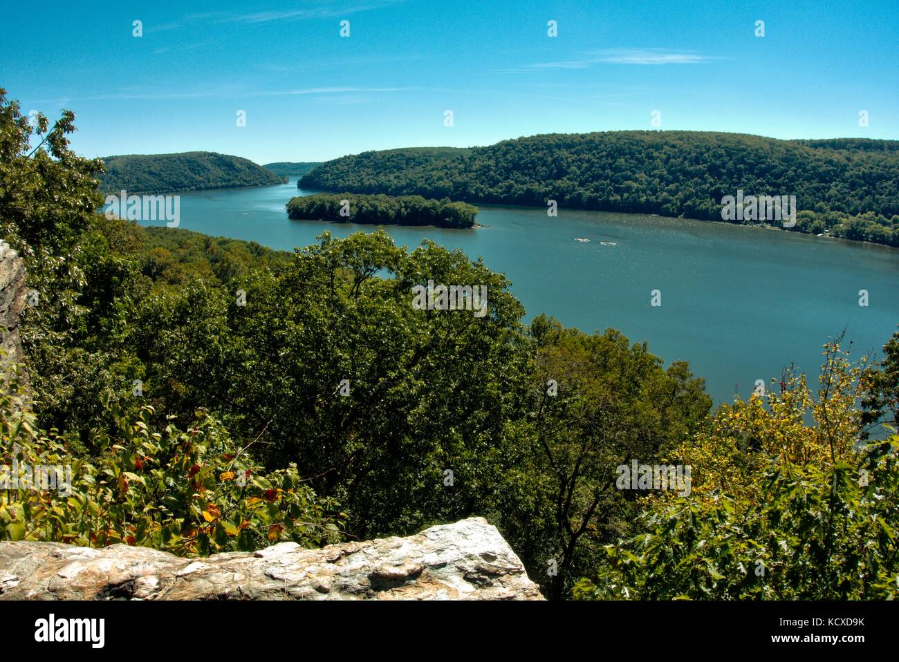 A view from one of the bluffs overlooking the Susquehanna River from Pennsylvania's Conestoga Trail Stock Photo