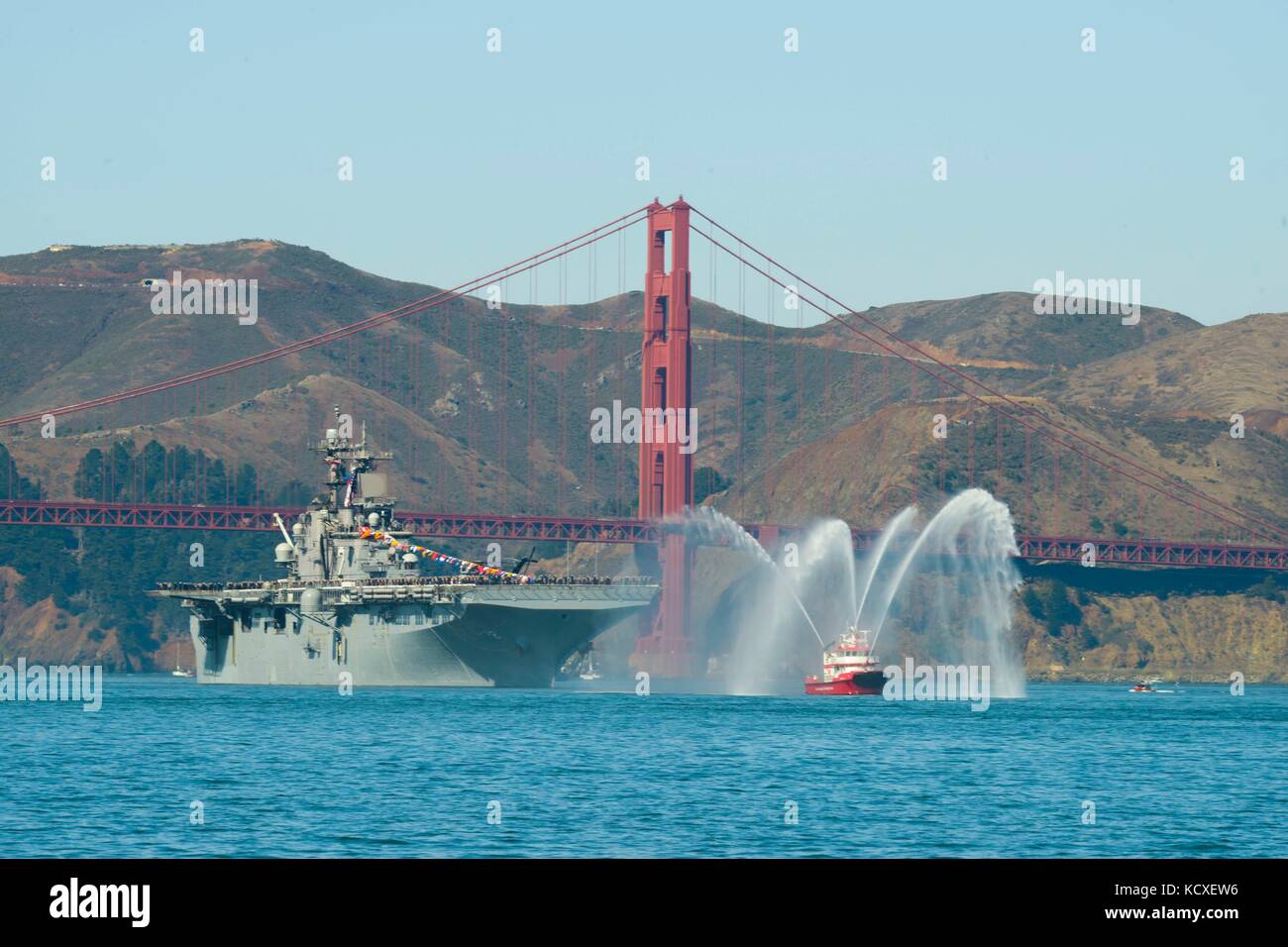 Uss essex lhd 2 hi-res stock photography and images - Alamy Uss essex lhd 2 hi-res stock photography and images - Alamy