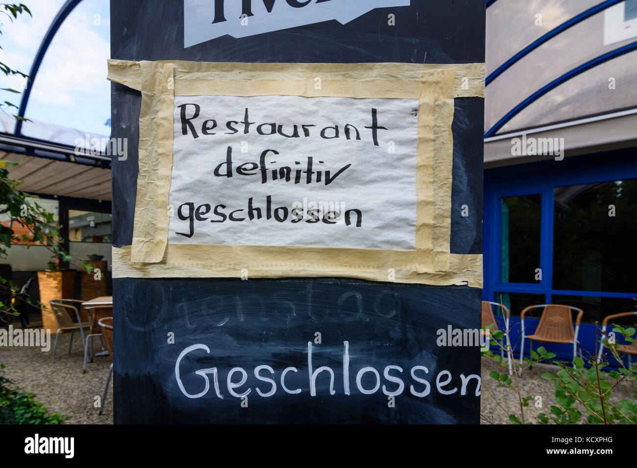 sign for closed restaurant 'Restaurant definitiv geschlossen', Schaffhausen, , Schaffhausen, Switzerland Stock Photo