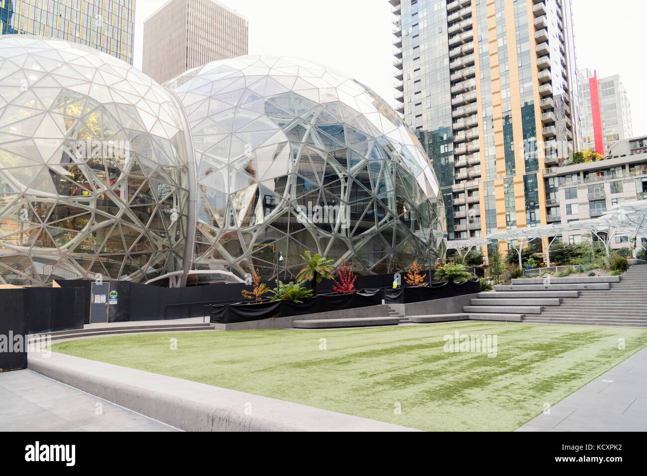 Headquarters Amazon Stock Photos & Headquarters Amazon Stock Images Alamy